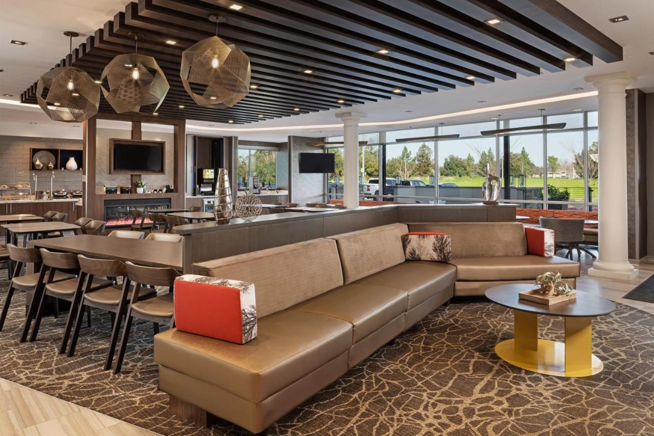 Springhill Suites By Marriott West Sacramento Bagian luar foto