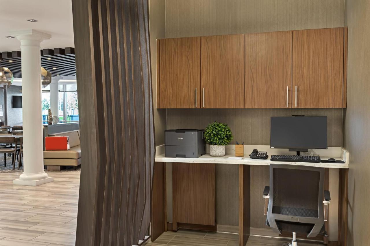 Springhill Suites By Marriott West Sacramento Bagian luar foto