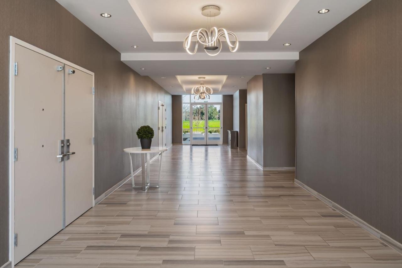 Springhill Suites By Marriott West Sacramento Bagian luar foto