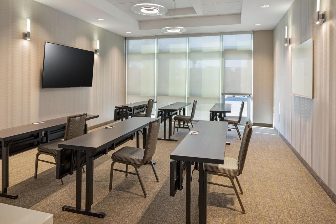 Springhill Suites By Marriott West Sacramento Bagian luar foto